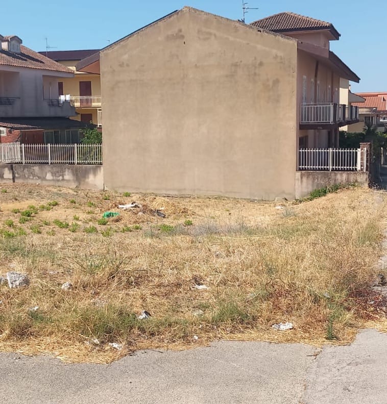 IMMOBILIARE GABRIELE VENDE TERRENO EDIFICABILE A RIBERA (AG)