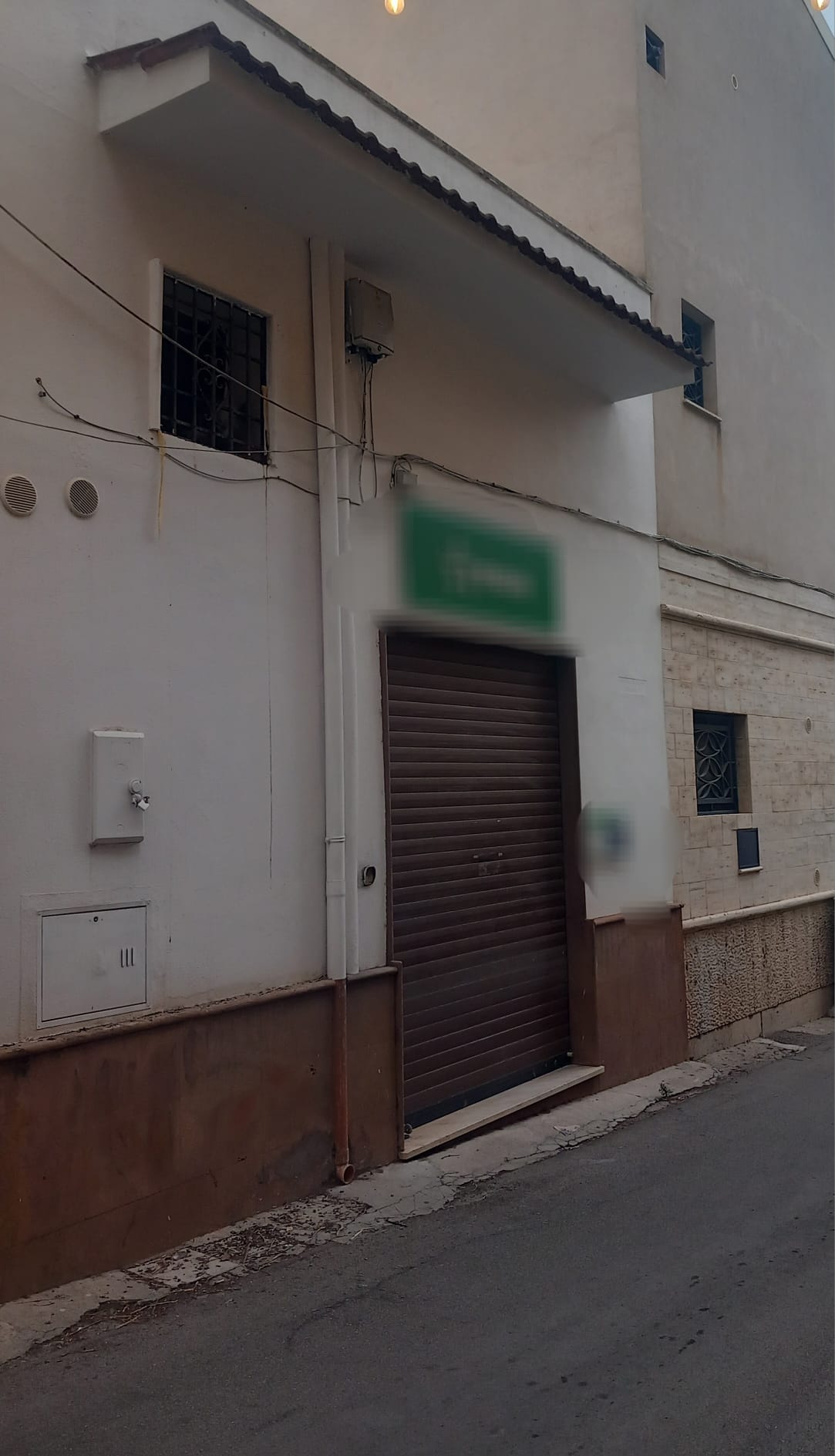 IMMOBILIARE GABRIELE VENDE LOCALE COMMERCIALE A RIBERA (AG)