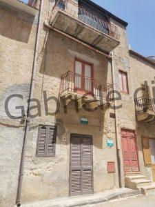 IMMOBILIARE GABRIELE vende abitazione indipendente in via termine a Ribera