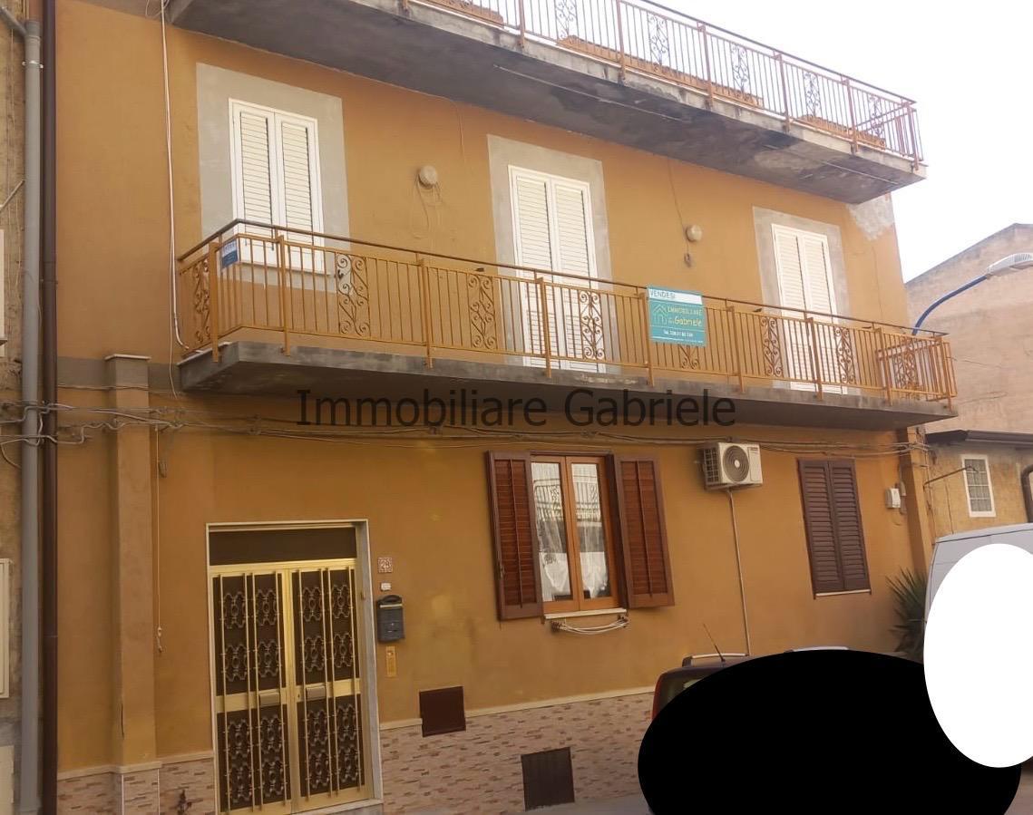 IMMOBILIARE GABRIELE VENDE APPARTAMENT0 A RIBERA (AG)
