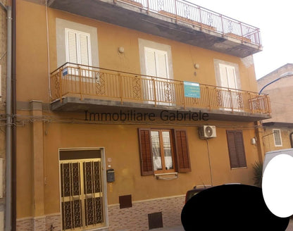 IMMOBILIARE GABRIELE VENDE APPARTAMENT0 A RIBERA (AG)